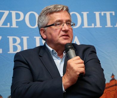 Komorowski w Suwałkach wypomina Kaczyńskiemu wiceministra Kryże