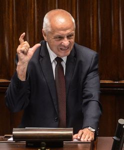 Burzliwa dyskusja o służbie zagranicznej. Płomienne przemówienie Niesiołowskiego