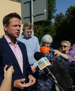 Akcja PiS "Ratusz Rafała". "W otoczeniu Trzaskowskiego są szemrane osoby"