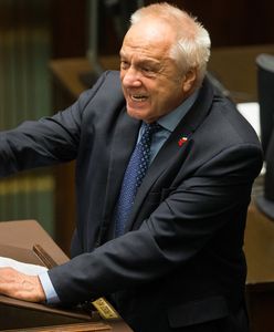 Niesiołowski uderza w Schetynę. "Odrażająca i żałosna kreatura!"