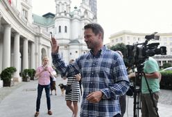 Trzaskowski zapowiada nowe pomysły. Nagle podchodzi turystka z Włoch. Zabawna sytuacja