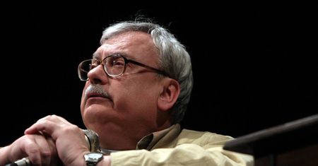 Sapkowski: "Byłem na tyle głupi, aby sprzedać im prawa do całości"