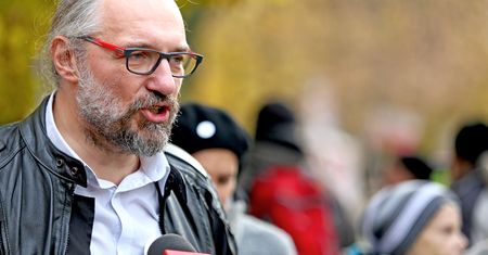 Mateusz Kijowski przekonuje, że w 2015 roku zarobił 3 złote