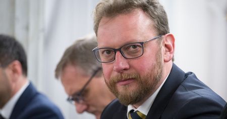 Koronawirus w Polsce. Łukasz Szumowski: testy mają sens po 7 dniach od kontaktu