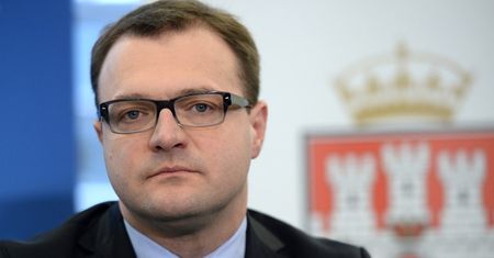 "Znajdziemy i ciebie, i innych bandytów z twojej kliki". Grożą prezydentowi Radomia