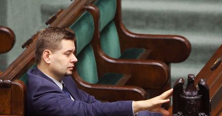 Prof. Królikowski tłumaczy się "depozytem adwokackim". Sprawdziliśmy, co to takiego