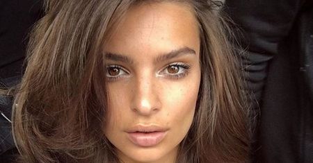 Tak odważnej stylizacji dawno nie miała na sobie. Ratajkowski kusi na Halloween