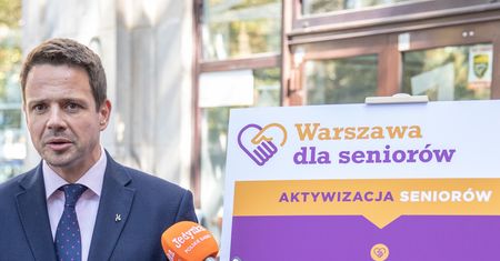 "Warszawa dla seniorów" - nowy program kandydata PO. Oparty na poznańskich innowacjach