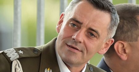 Hejterka miała włamać się na pocztę wiceszefa ŻW. Służby nabrały wody w usta