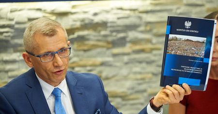 NIK zabrał głos ws. "zgierskiego Czarnobyla". "Odpady zagrażają życiu i zdrowiu"