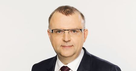 Wszystkie wojny Ujazdowskiego z PiS. To dlatego odszedł
