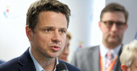 Strajk nauczycieli 2019. Rafał Trzaskowski atakuje Zalewską