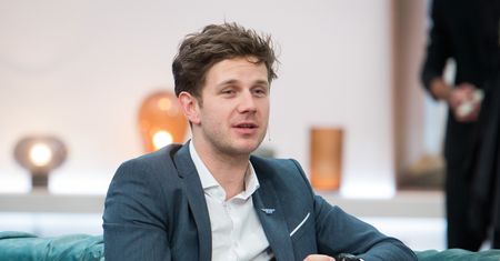 "Polityka" Patryka Vegi. Antoni Królikowski i Zbigniew Zamachowski podsycają zainteresowanie przed premierą