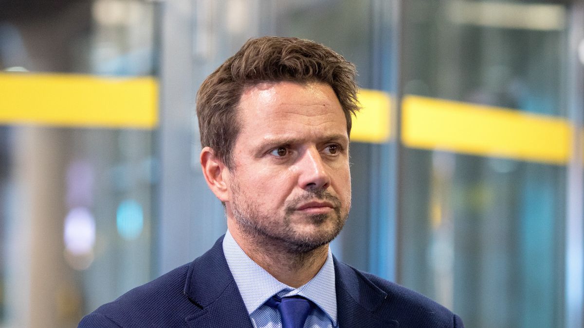 Prezydent Warszawy tłumaczy, że w kwestii podwyżek nie miał wyjścia