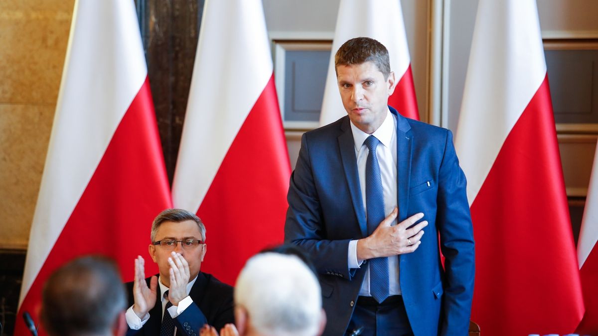 Szef MEN podczas oświatowego "okrągłego stołu" na Śląsku