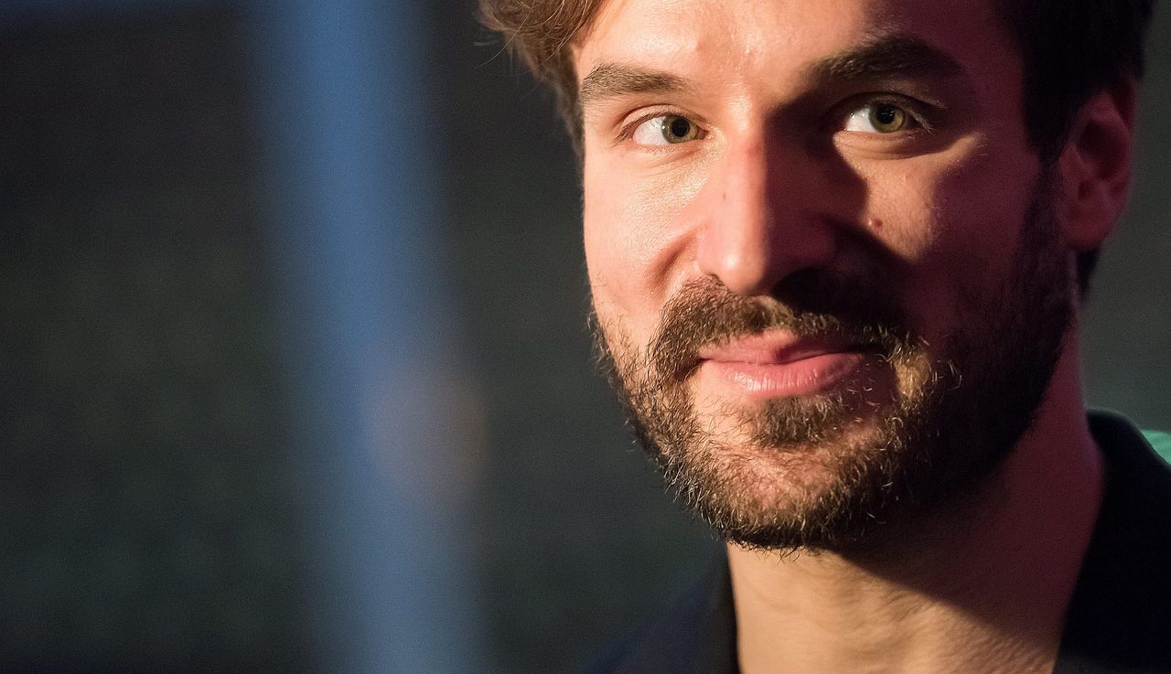 Piotr Stramowski jakiego nie znacie. "Jakby to było, gdybym miał dziesięcioletniego syna?"