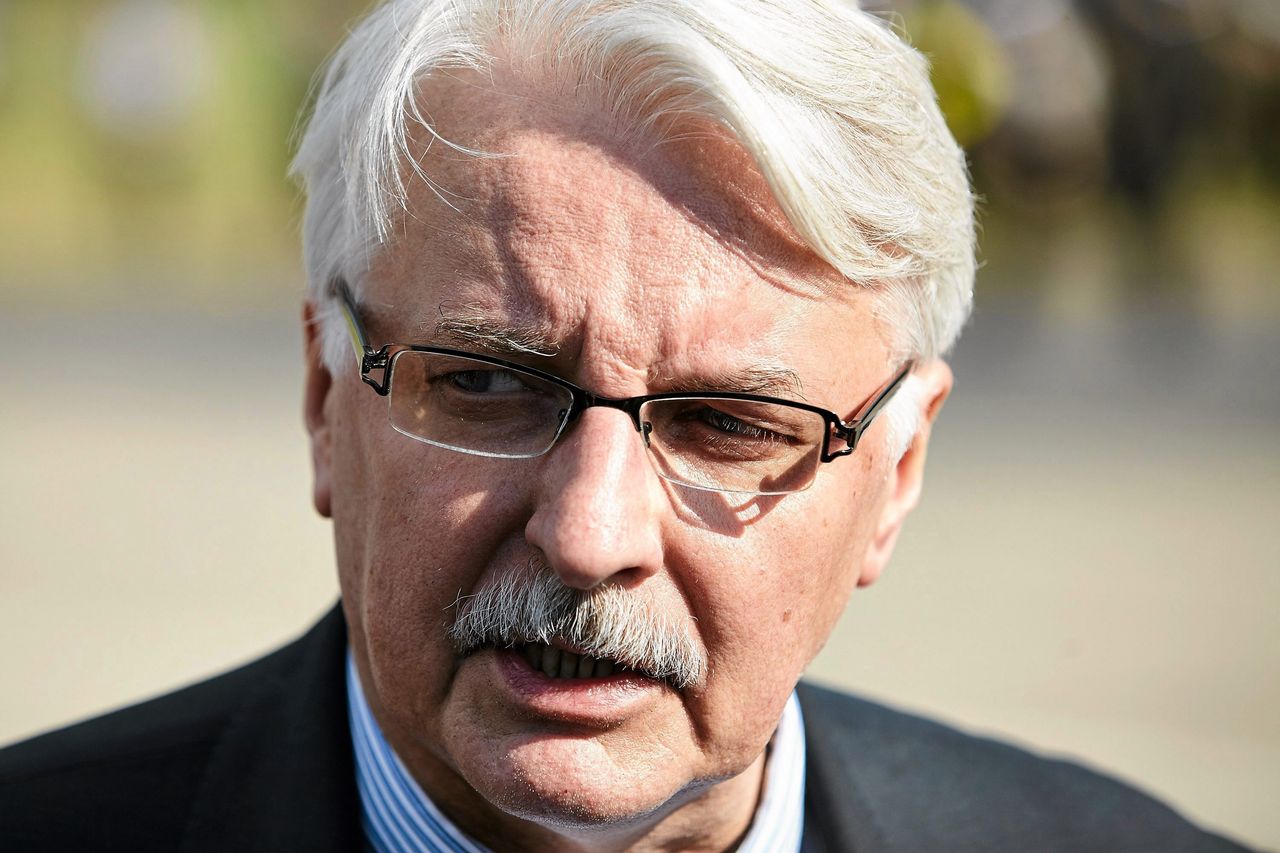 Witold Waszczykowski o możliwych karach na Polskę. "To nie jest jeszcze wyrok"