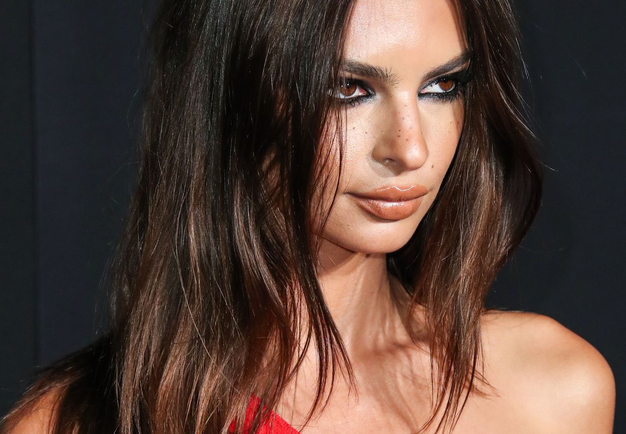 Emily Ratajkowski pokazała zdjęcie z mężem.  "Jesteśmy obrzydliwi, wiem, wiem"