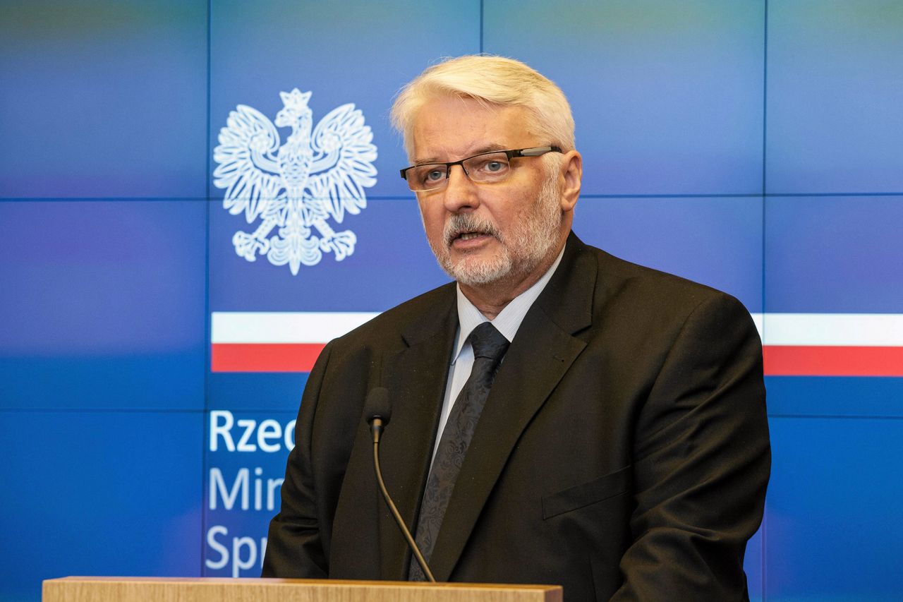 Witold Waszczykowski jak ognia unika pytania o dymisję. "Nobody’s perfect"