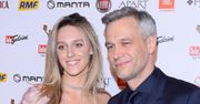 Michał Żebrowski i Aleksandra Żebrowska na okładce "L'Officiel". Jej strój wzbudził emocje