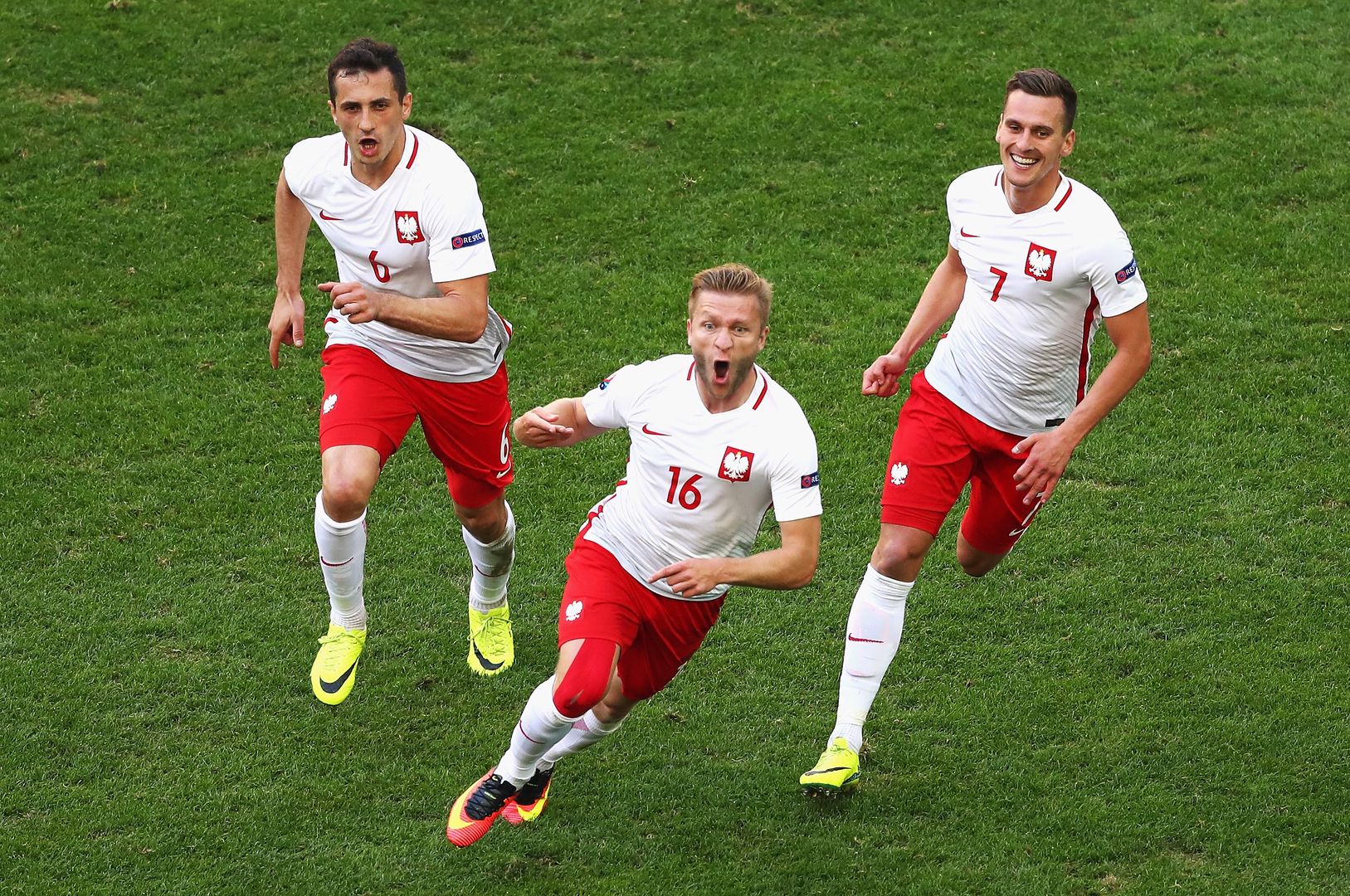 Polacy zarobili już miliony na Euro 2016