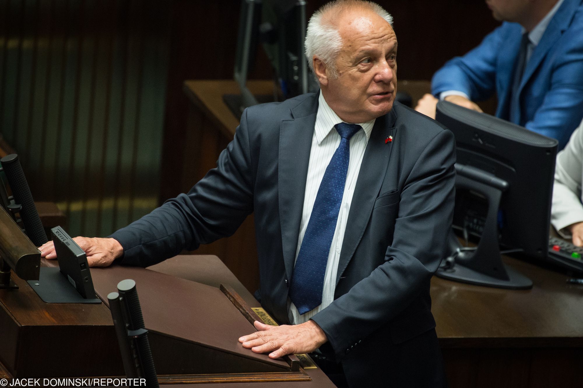 Kolega z klubu PSL-UED Stefana Niesiołowskiego przyznał, że jest zaskoczony aferą