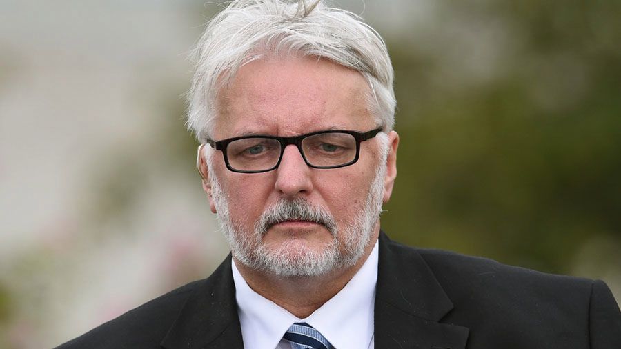 Czarne chmury nad szefem MSZ?