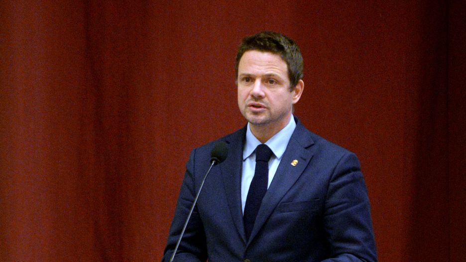 Rafał Trzaskowski ma rozmawiać z radnymi w sprawie powrotu patronów związanych z dekomunizacją