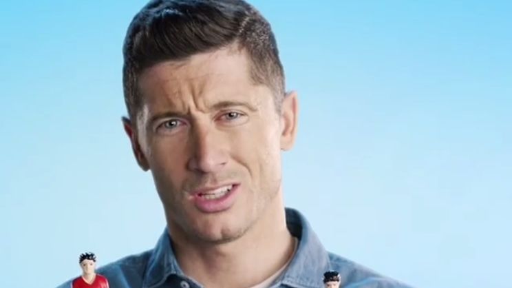 Robert Lewandowski zapowiada smartfony Huawei P30