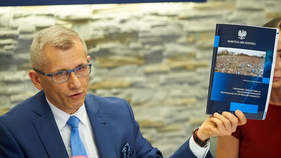 Prezes NIK Krzysztof Kwiatkowski uważa, że "zgierski Czarnobyl" zagraża życiu i zdrowiu mieszkańców