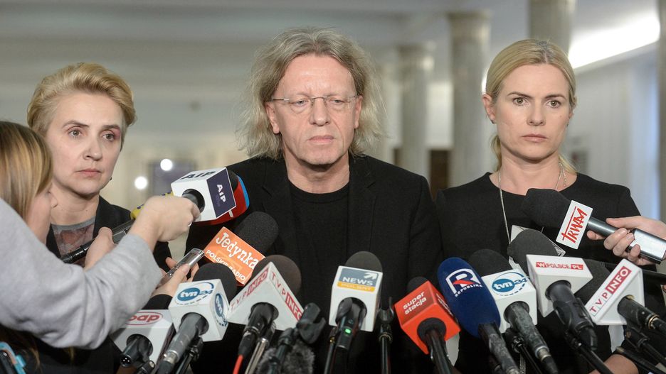 Joanna Scheuring-Wielgus, Krzysztof Mieszkowski i Joanna Schmidt w styczniu zawiesili swoje członkostwo w partii