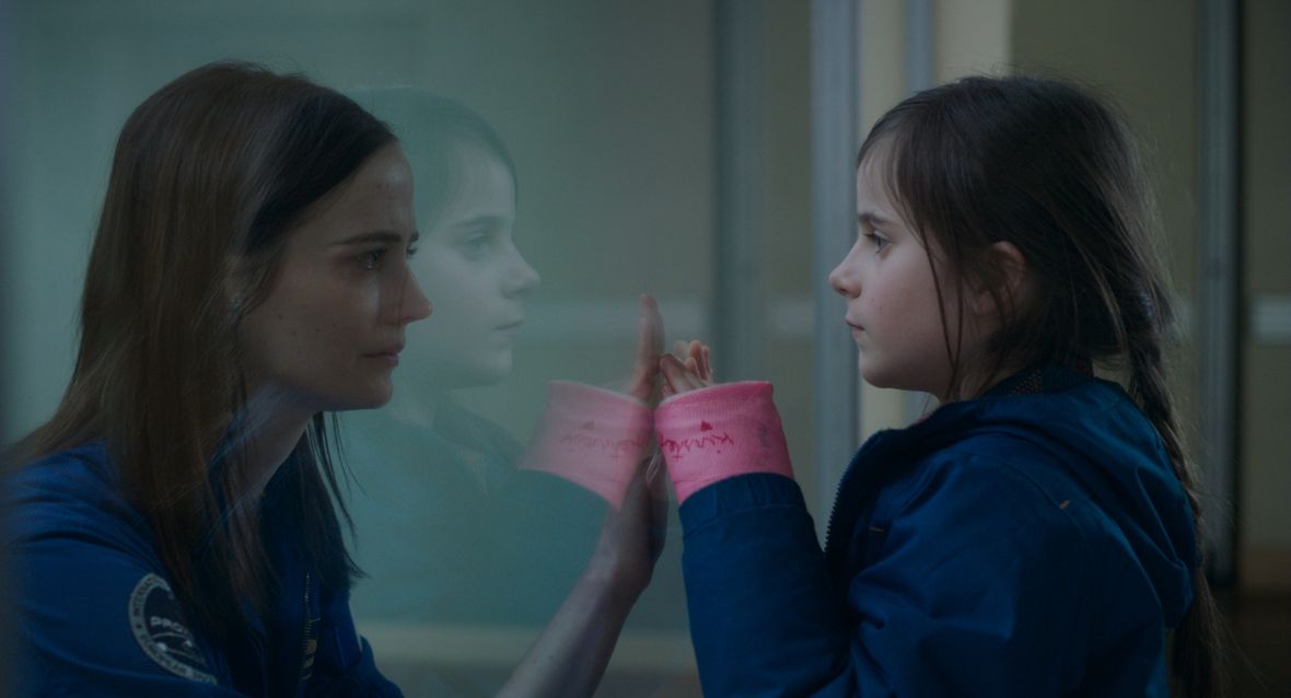 Eva Green (z lewej) w filmie "Proxima" 