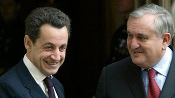 Nicolas Sarkozy i Jean-Pierre Raffarin