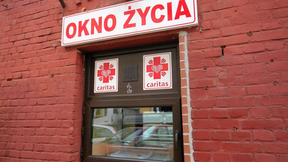 Kubuś to 16 dziecko znalezione w oknie życia przy ulicy Hożej