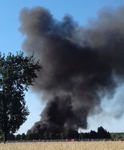 Pożar wysypiska w Mostkach. 24 zastępy straży w akcji