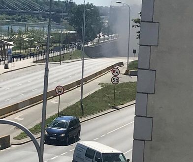 Pożar w tunelu na Wisłostradzie. Utrudnienia w ruchu