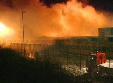 Pożar na lotnisku Schiphol - ofiary zmarły w wyniku zaczadzenia