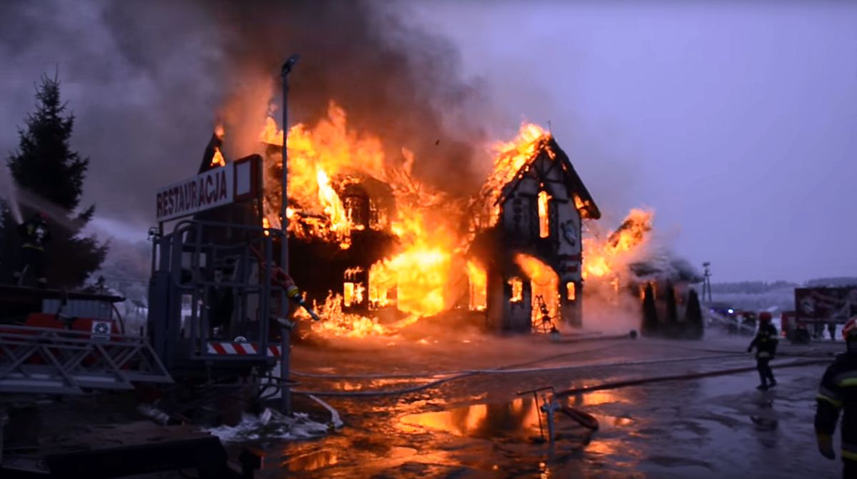 Tragiczny pożar w wigilię. W zgliszczach znalezione ludzkie szczątki