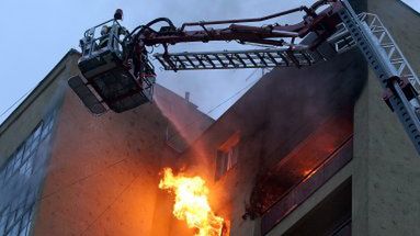 Pożar w kieleckim wieżowcu