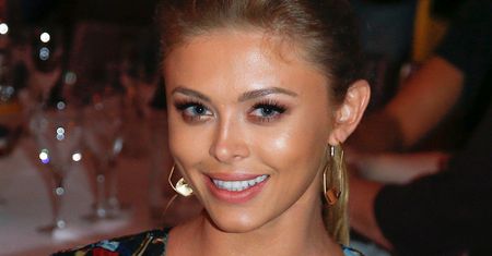 Joanna Opozda w kolorowej mini. Podkreśliła wszystkie swoje atuty