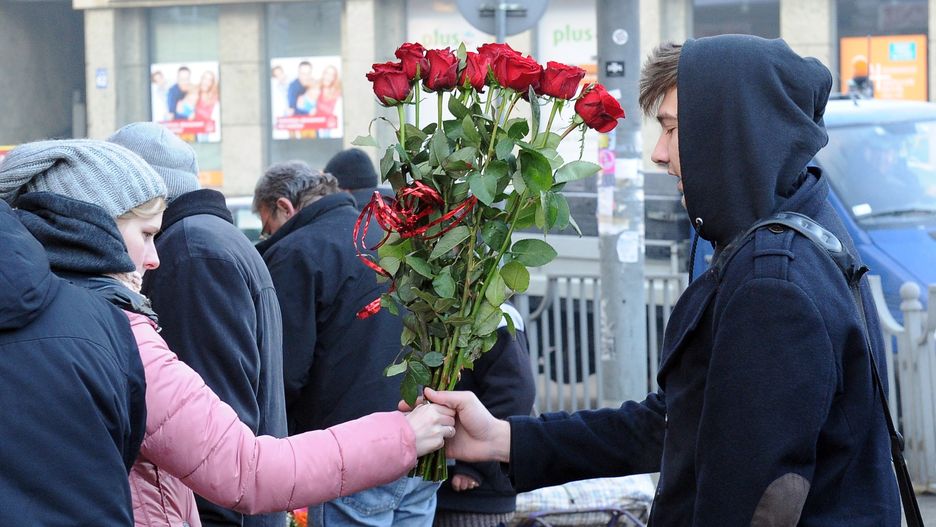 Walentynki to jeden wielki biznes. Na rynku znalazło się miejsce nawet dla wypożyczalni kwiatów