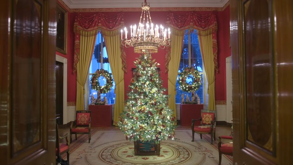 Melania Trump udekorowała Biały Dom na mikołajki i Boże Narodzenie