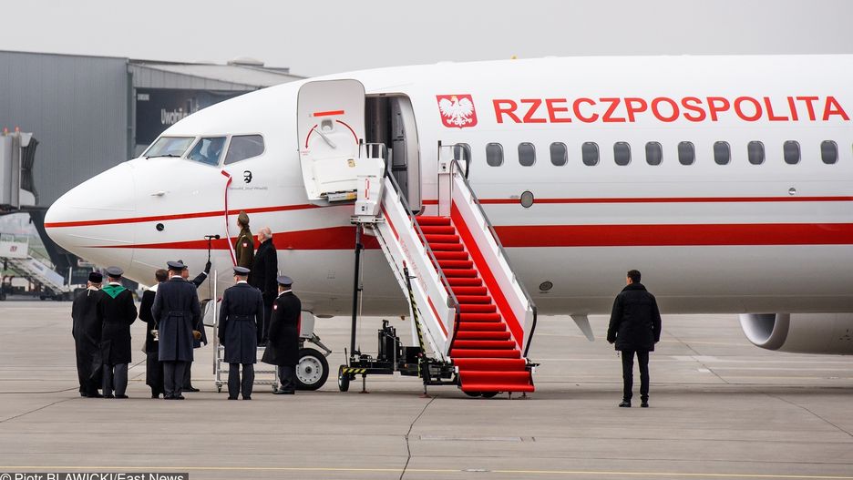Boeing 737-800NG "Józef Piłsudski" na warszawskim Okęciu