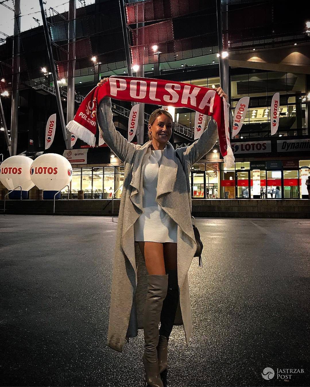 Małgorzata Rozenek w szarych kozakach