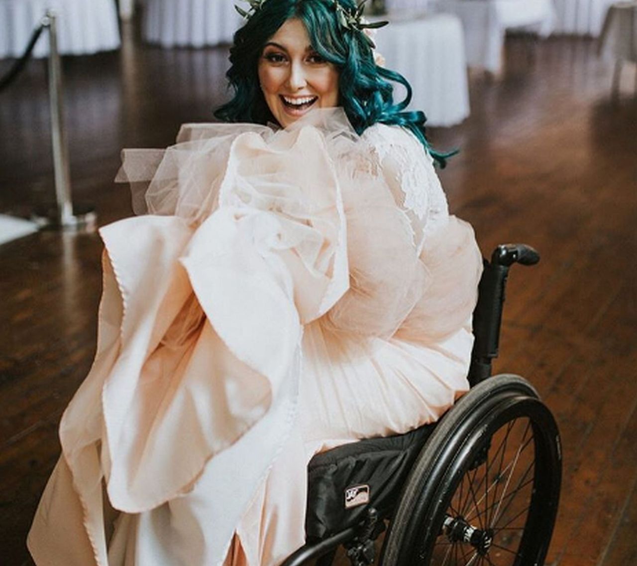 Na weselu zaskoczyła wszystkich. Goście osłupieli