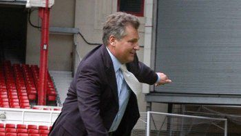 Prezydent w ataku na bramkę Arsenalu