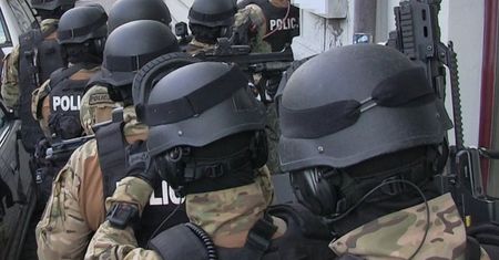 Poznań. CBŚP wymierza mocny cios w agencje towarzyskie