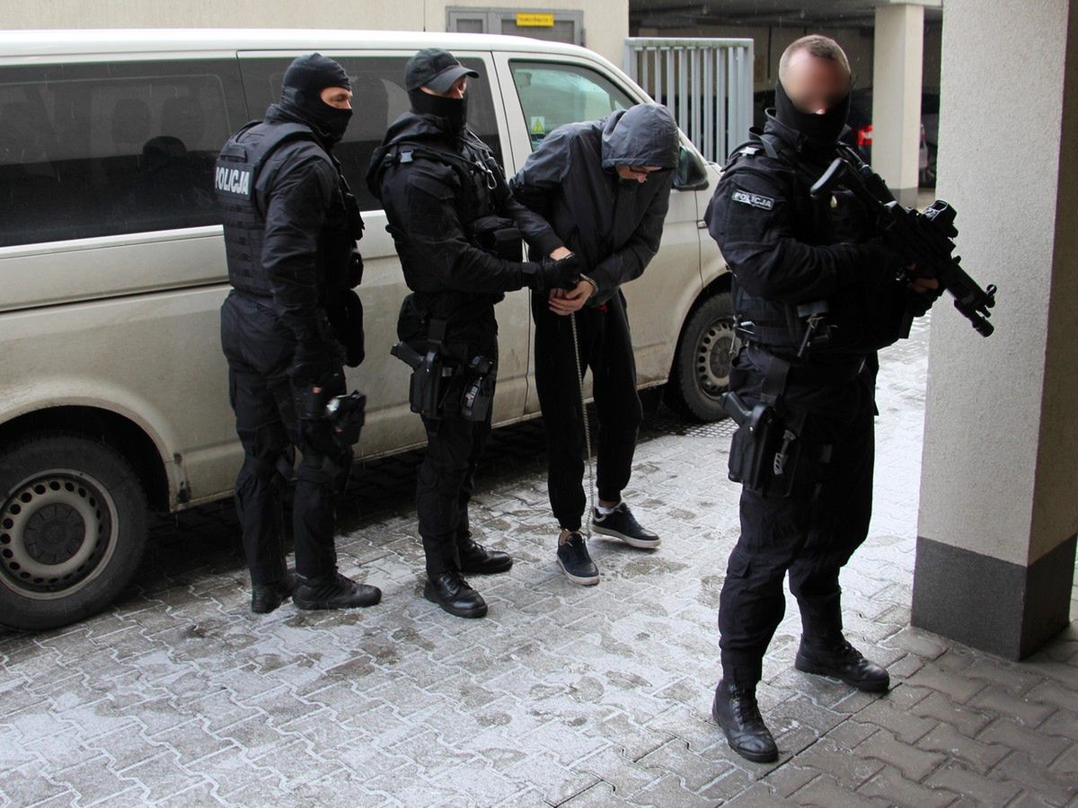 Policjanci zatrzymali sprawców napadu na bank w Poznaniu