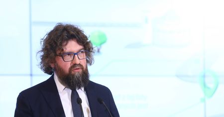 Piotr Woźny został pełnomocnikiem premiera. I chce pracować za darmo