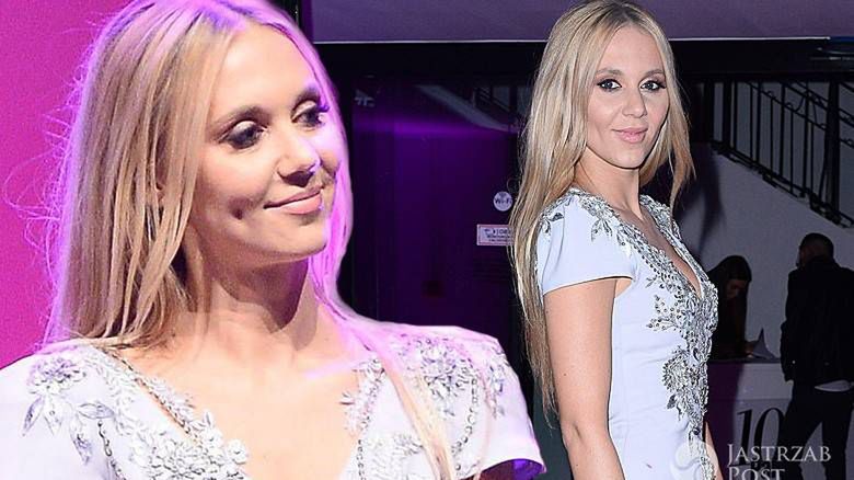 Kasia Moś w kreacji Mario Menezi na 10. urodzinach magazynu